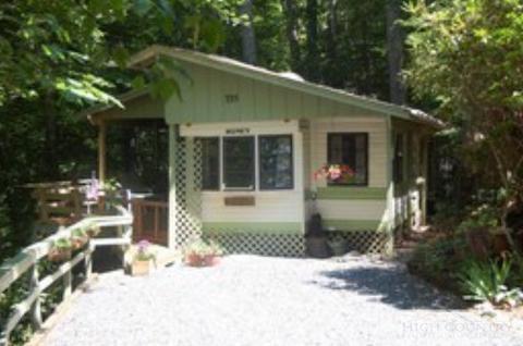 335 Jack Pine Loop, Newland, NC 28657 photo 9