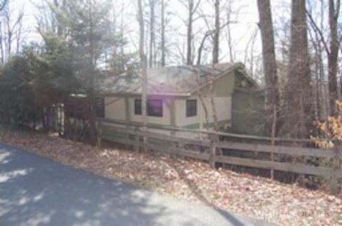 335 Jack Pine Loop, Newland, NC 28657 photo 6
