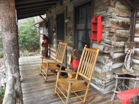 223 Quiet Pl, Todd, NC 28684 photo 2