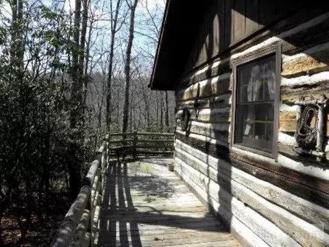 223 Quiet Pl, Todd, NC 28684 photo 5