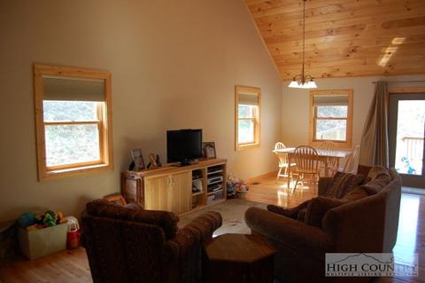 170 Brady Ln, Deep Gap, NC 28618 photo 19