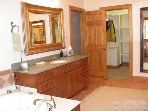 256 Churchill Downs Rd, Boone, NC 28607 photo 8