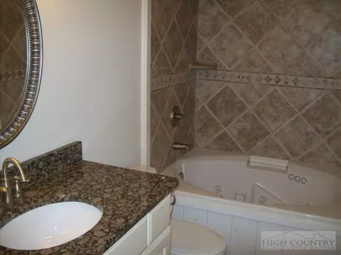 150 Sequoia, Boone, NC 28607 photo 3