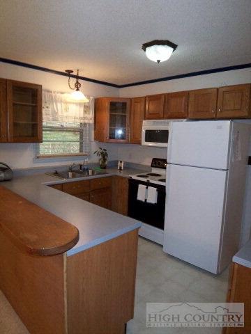 770 Queen St, Boone, NC 28607 photo 4