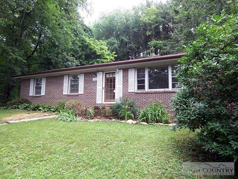 770 Queen St, Boone, NC 28607 photo 1