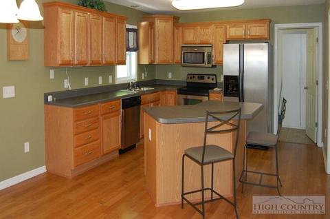 159 Saddle Rd, Boone, NC 28607 photo 4