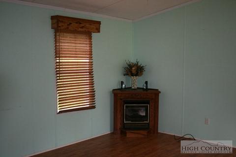 509 Smith Dixon Rd, Crumpler, NC 28617 photo 2