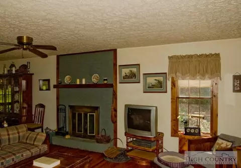 766 Big Windfall Rd, Lansing, NC 28643 photo 2