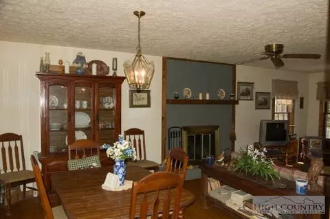 766 Big Windfall Rd, Lansing, NC 28643 photo 7