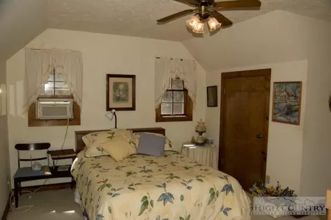 766 Big Windfall Rd, Lansing, NC 28643 photo 12