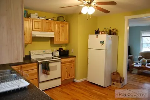 164 Hampton Rd, Boone, NC 28607 photo 11