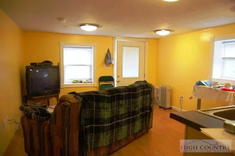 164 Hampton Rd, Boone, NC 28607 photo 4