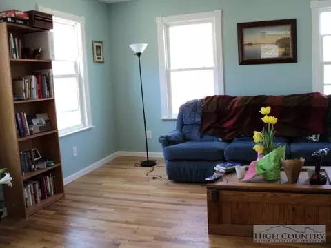 164 Hampton Rd, Boone, NC 28607 photo 3