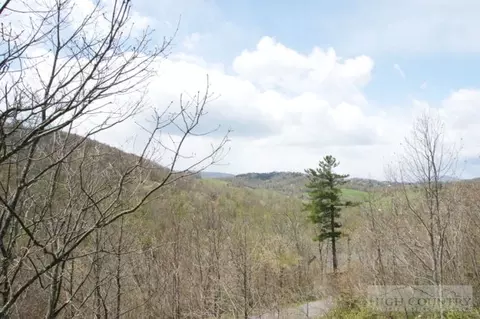 449 Algonquin Dr, Boone, NC 28607 photo 12