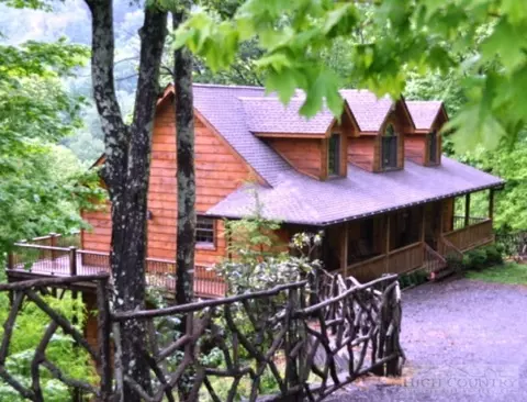 2126 Blackberry Rd, Blowing Rock, NC 28605 photo 1