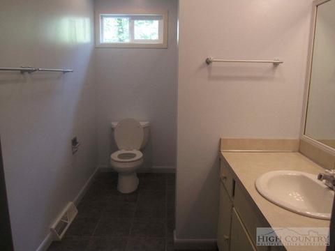 111 Hawk Ter, Vilas, NC 28692 photo 34