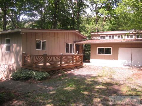111 Hawk Ter, Vilas, NC 28692 photo 1