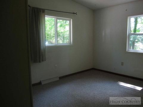 111 Hawk Ter, Vilas, NC 28692 photo 33