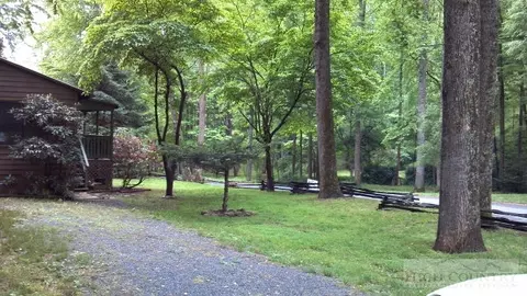 672 Rhymer Branch Rd, Deep Gap, NC 28618 photo 18