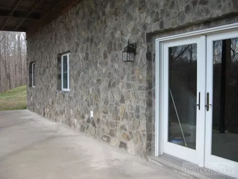897 Little Windfall Rd, Lansing, NC 28643 photo 16