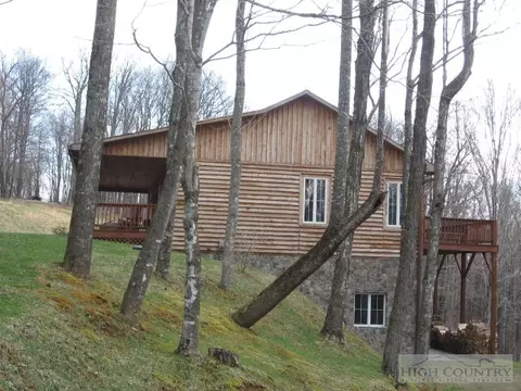 897 Little Windfall Rd, Lansing, NC 28643 photo 1