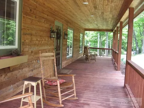 897 Little Windfall Rd, Lansing, NC 28643 photo 10