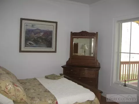 897 Little Windfall Rd, Lansing, NC 28643 photo 14