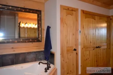 300 Summit Park Cir, Blowing Rock, NC 28605 photo 15
