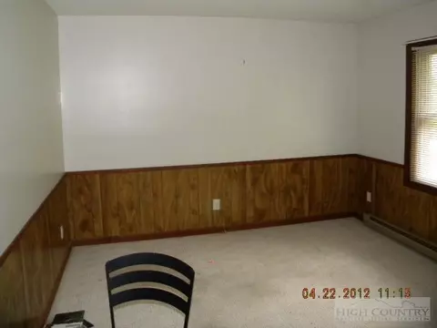 119 Front St, Sparta, NC 28675 photo 7