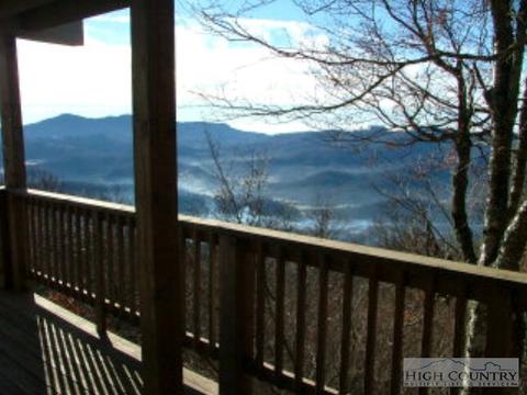 135 Skiloft, Beech Mountain, NC 28604 photo 7