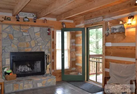 3545 Wildcat Rd, Deep Gap, NC 28618 photo 11
