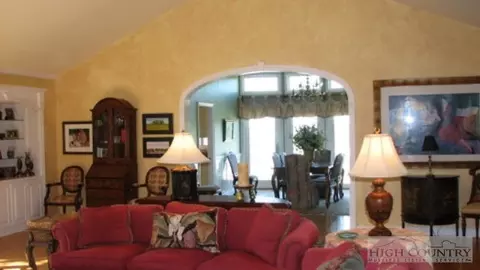 322 Greystone, Boone, NC 28607 photo 3