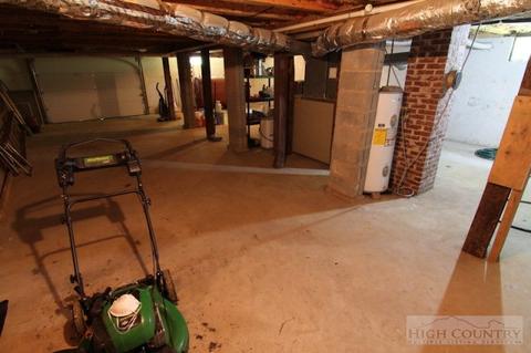 5499 Castle Ford Rd, Todd, NC 28684 photo 7
