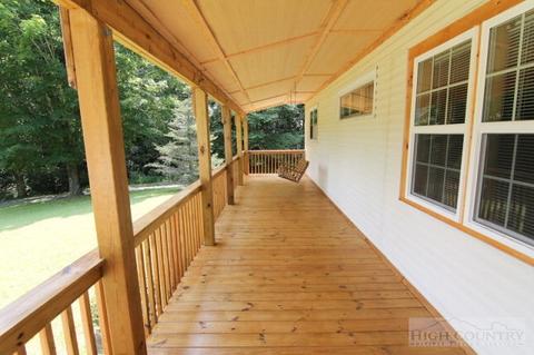 5499 Castle Ford Rd, Todd, NC 28684 photo 2