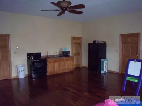 191 Selma Dr, Boone, NC 28607 photo 4