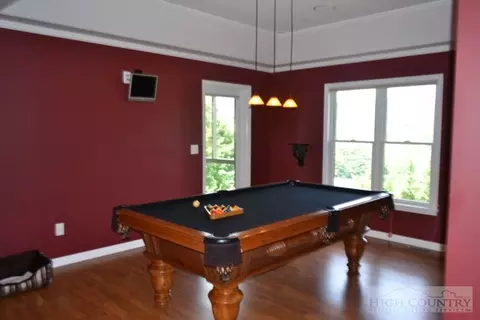 90 Stringer Dr, West Jefferson, NC 28694 photo 6