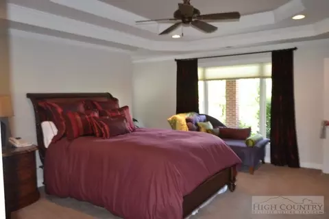 90 Stringer Dr, West Jefferson, NC 28694 photo 18