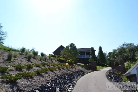 90 Stringer Dr, West Jefferson, NC 28694 photo 14