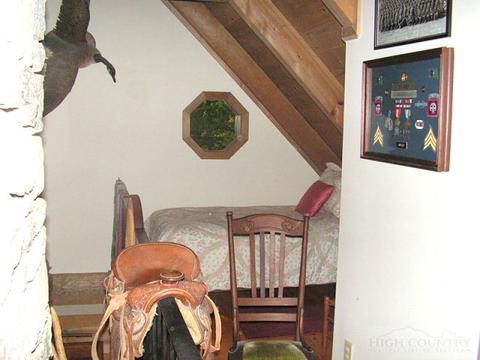 1946 River Rd, Todd, NC 28684 photo 6