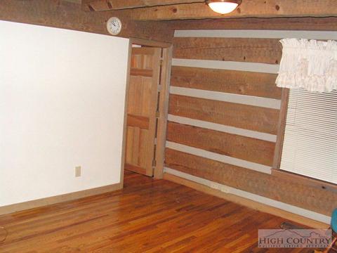 1946 River Rd, Todd, NC 28684 photo 31