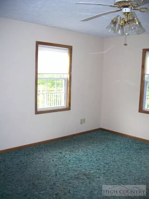 3115 Roaring Fork Rd, Creston, NC 28615 photo 4