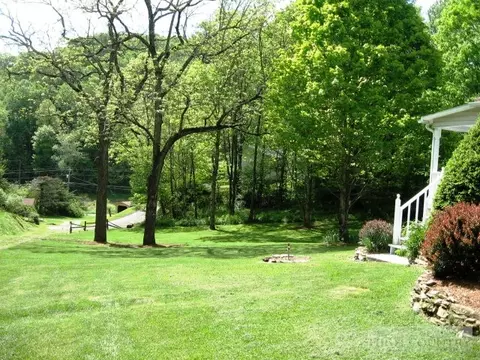 136 Davis Gentry Rd, Lansing, NC 28643 photo 5