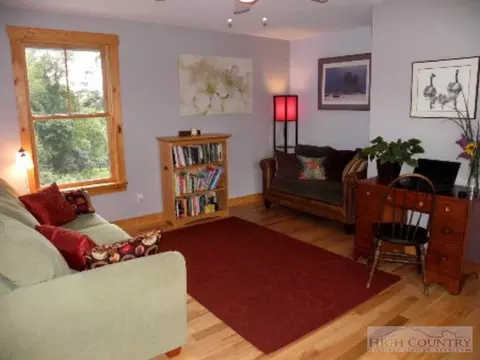 729 Graystone, Independence, VA 24348 photo 25