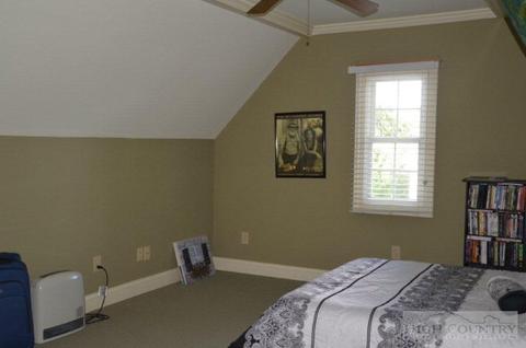 331 Ridge Cir, Boone, NC 28607 photo 8
