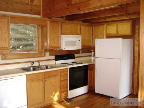 214 Frog Hollar, Deep Gap, NC 28618 photo 19