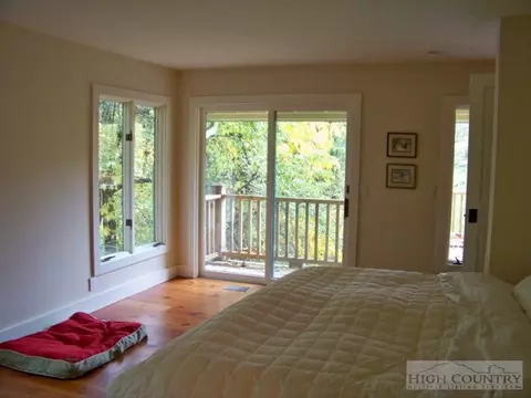310 Chestnut, Boone, NC 28607 photo 10