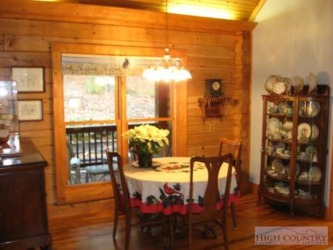 119 Sandy Pt, Deep Gap, NC 28618 photo 12