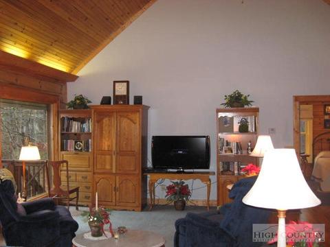119 Sandy Pt, Deep Gap, NC 28618 photo 33