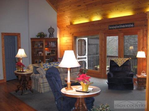 119 Sandy Pt, Deep Gap, NC 28618 photo 35