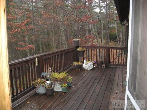 119 Sandy Pt, Deep Gap, NC 28618 photo 16